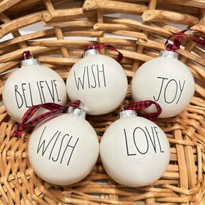 Rae Dunn‎ by Magenta set of 5 Ceramic Christmas Ornaments Round plaid ribbon
